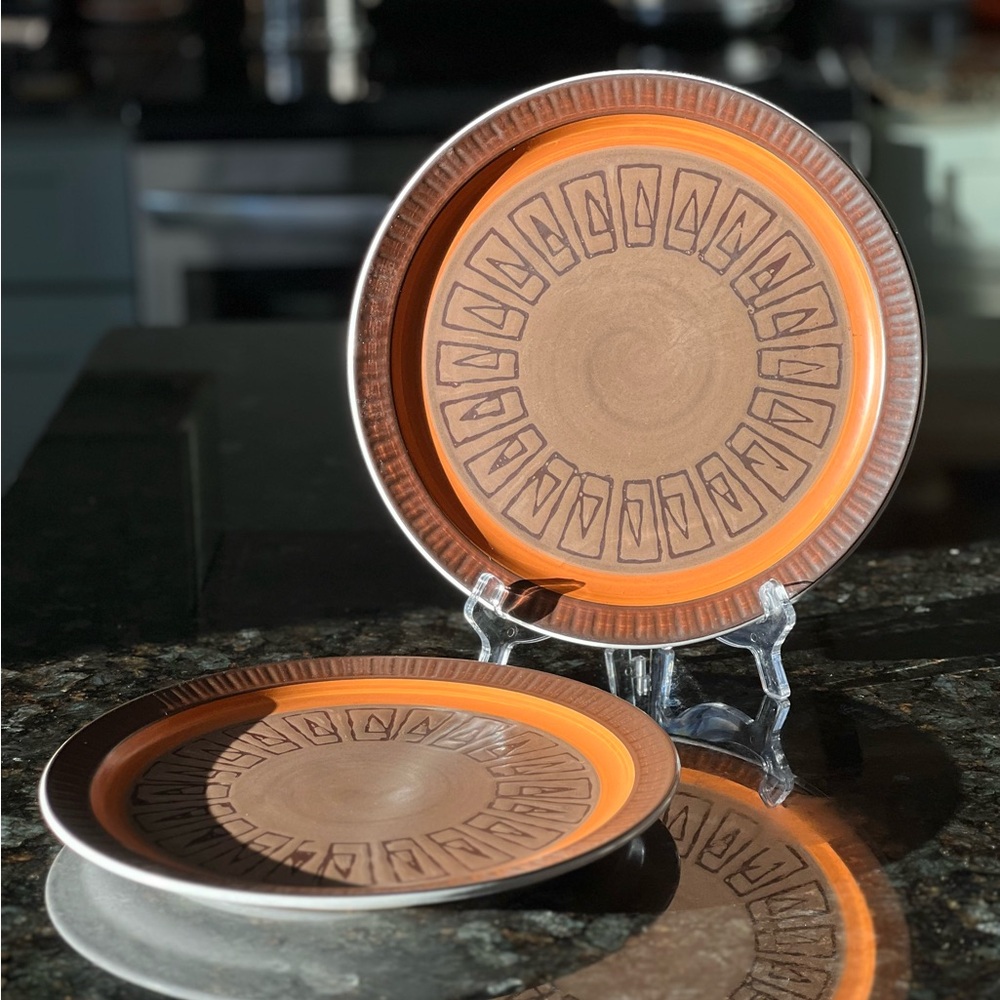 (2) VINTAGE Electra Casual Ceram Athena Dinner Plates Stoneware Japan 10.75"